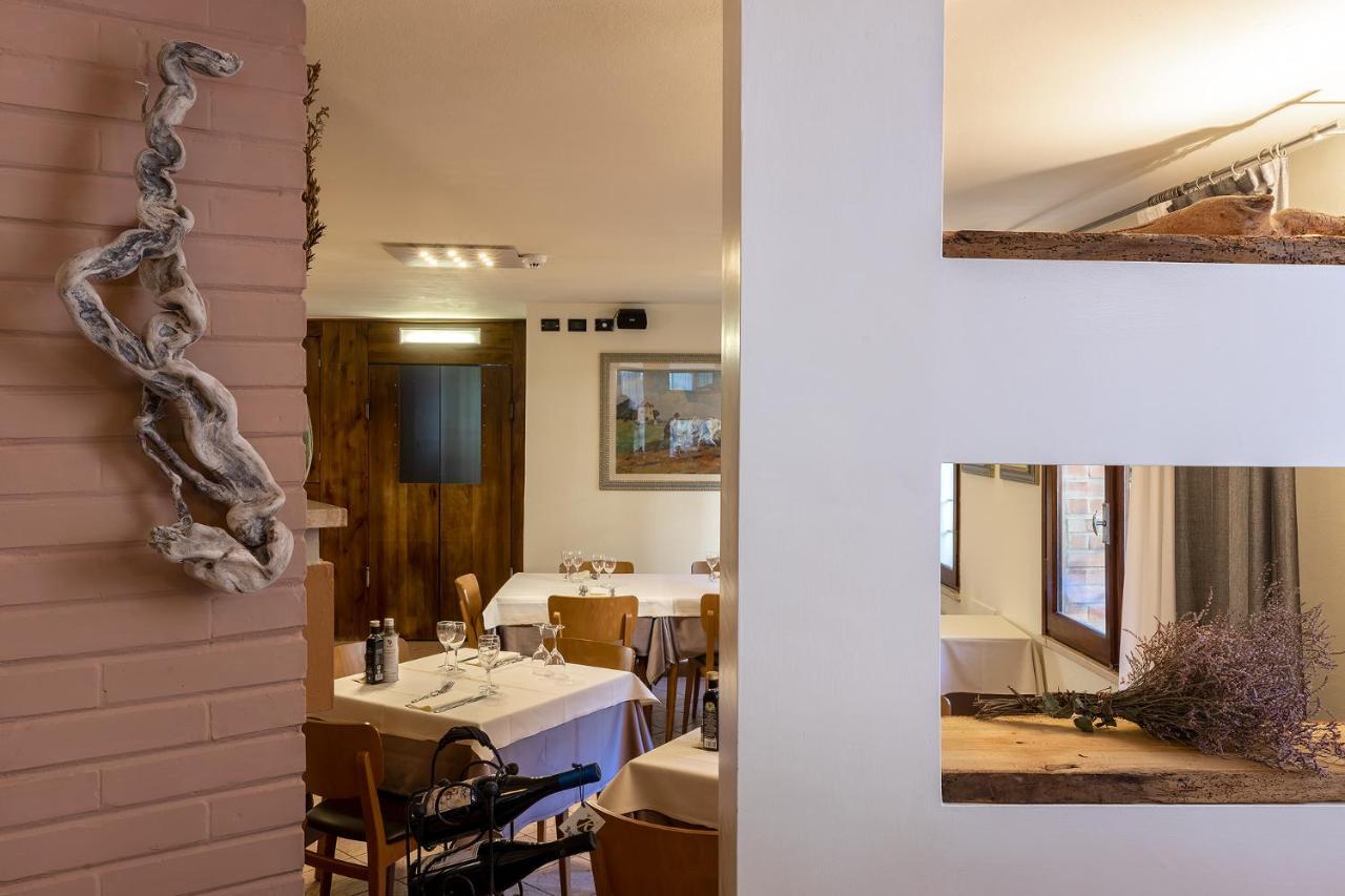 La Tavernetta Marina Romea Luaran gambar